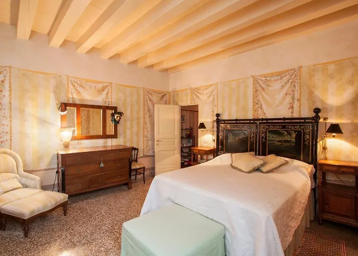 Explore From A Sophisticated Hideaway In San Polo 아파트 *